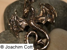 21105    Bronzeanhänger Drache groß  14,10 €  